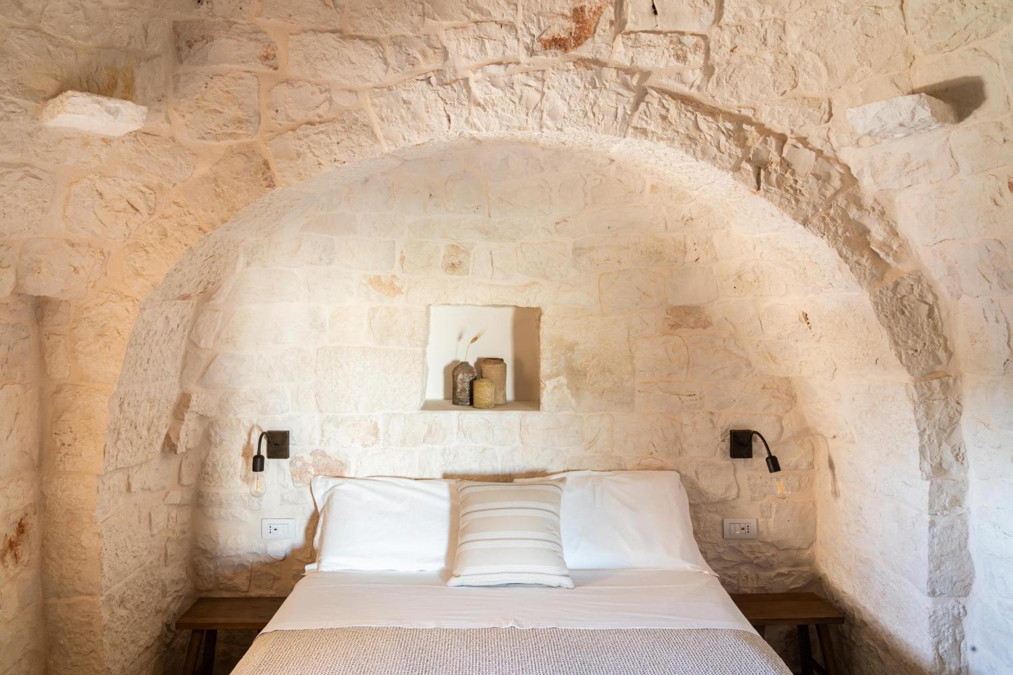 Trullo Jale - Boutique Apartments 奥斯图尼 外观 照片